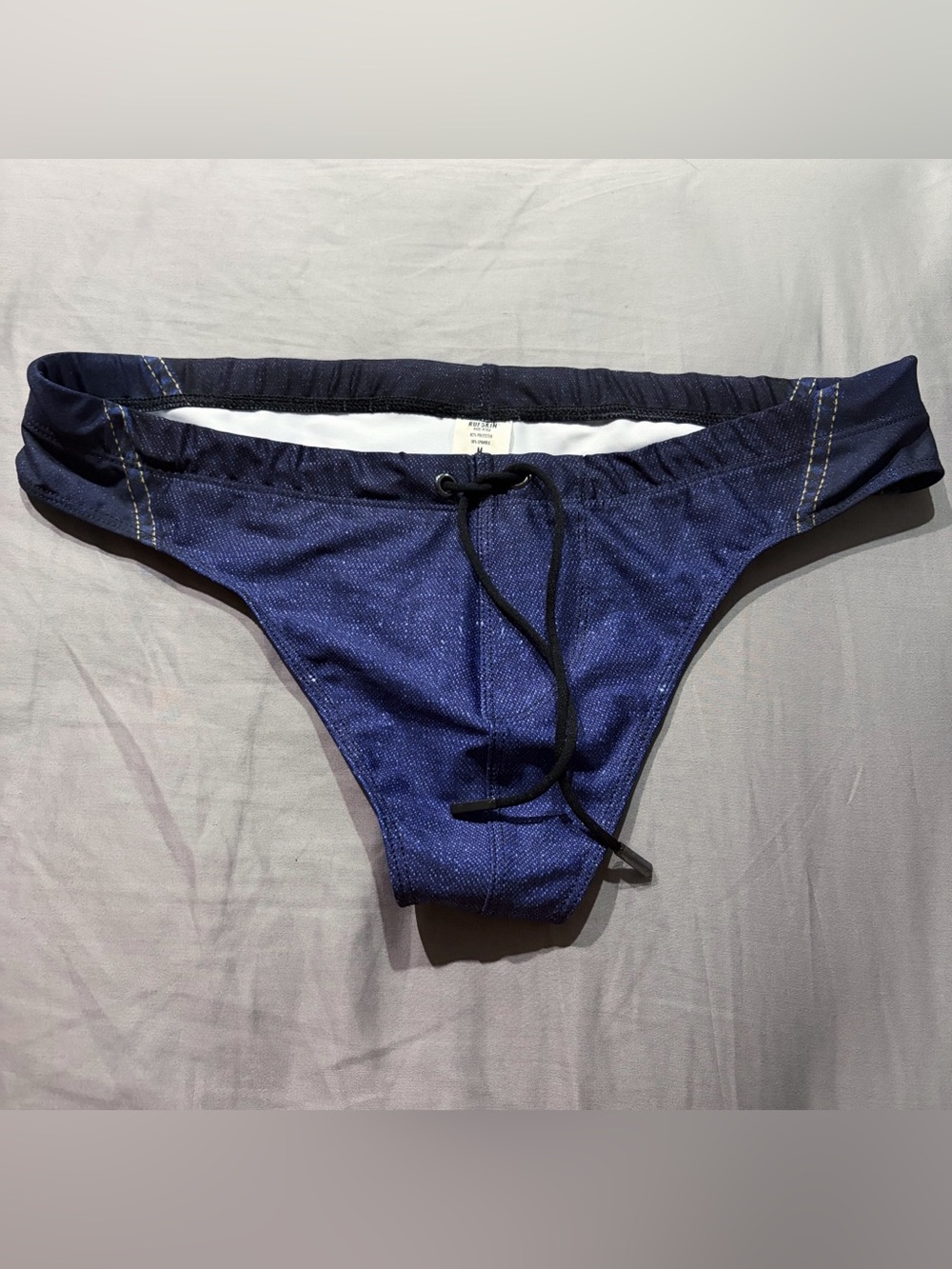 Size Medium Rufskin men swim brief bikini pool swimwear blue navy denim print